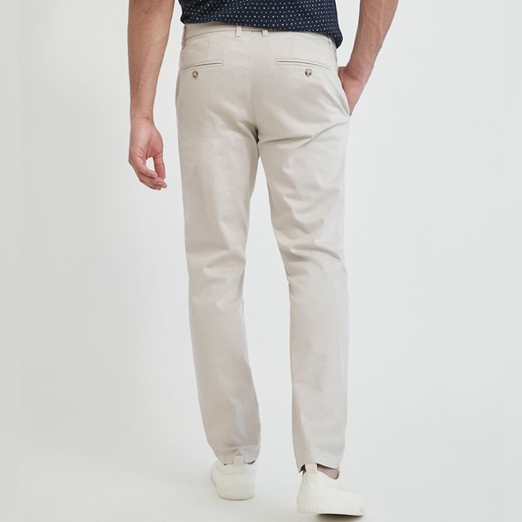 RW&CO Men’s White Chino Pants Slim Fit Size 29x32 - Picture 2 of 7